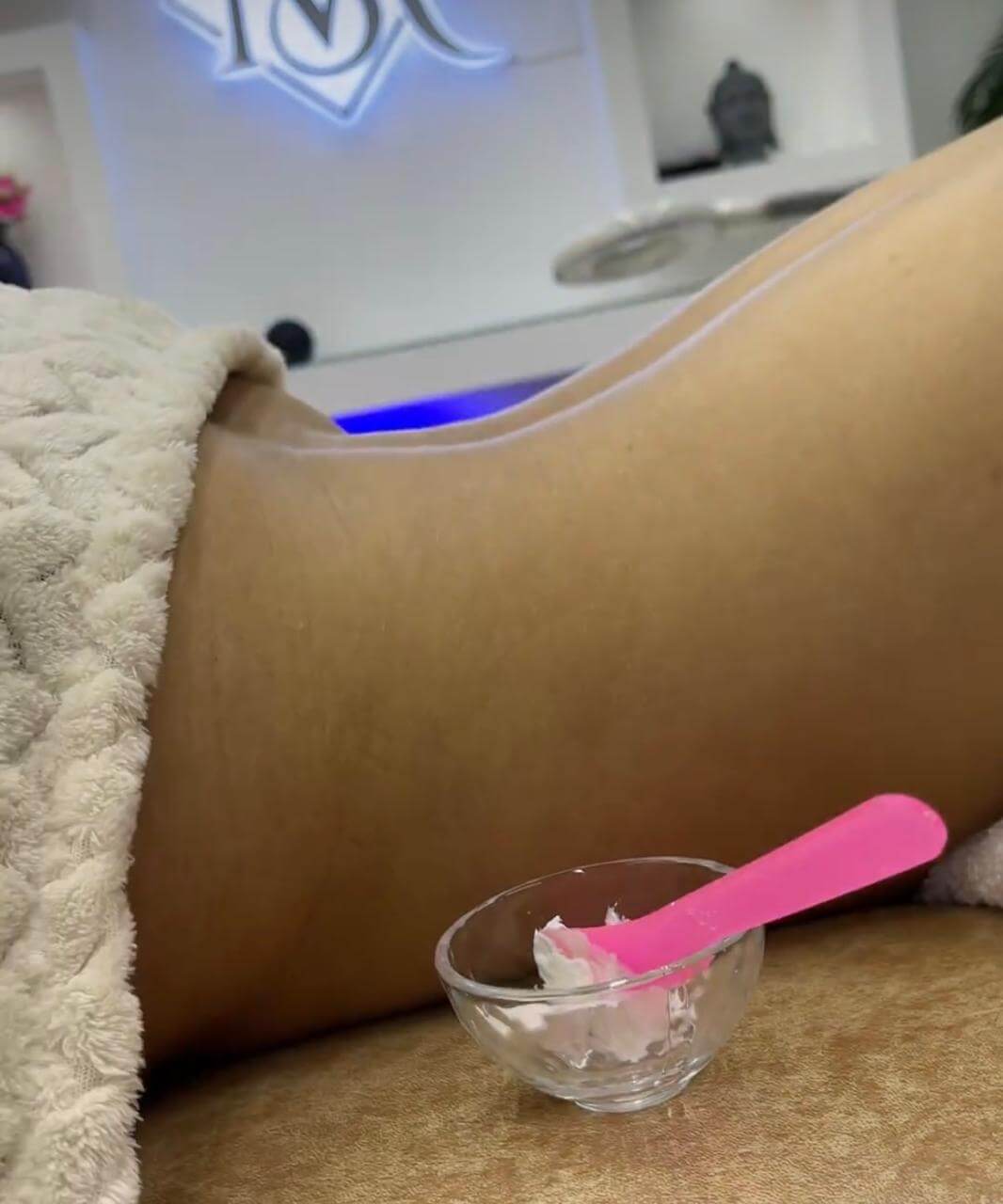 Limpieza Profunda de Espalda (Acné)